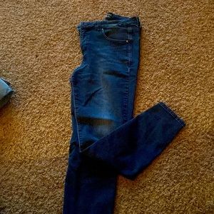 Dark skinny Maurice’s jean